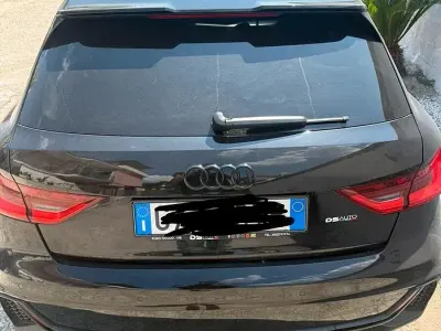 Usata Audi A1 Sportback S-Line 110 CV (80 kW) 2024 Nero Utilitaria