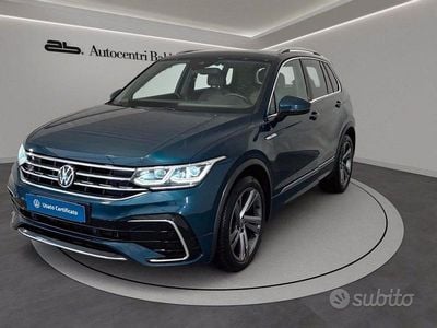 Usata VW Tiguan R-line 150 CV (110 kW) 2022 Blu SUV