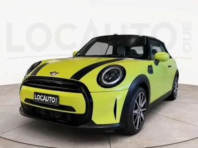 Usata Mini Cooper Cabriolet 136 CV (100 kW) 2022 Giallo Cabrio