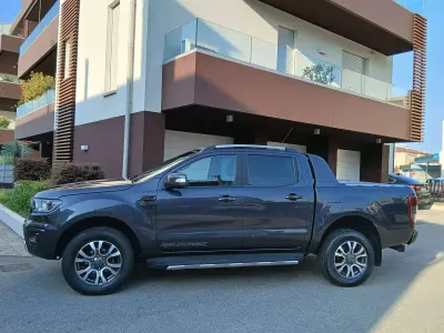 Usata Ford Ranger Wildtrack 213 CV (156 kW) 2021 Grigio Pick-up