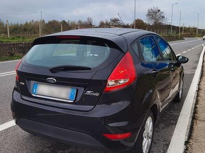 Occasion Ford Fiesta 70 ch (51 kW) 2011 Noir Citadine