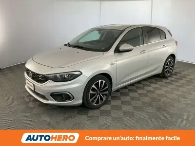 Usata Fiat Tipo Lounge 95 CV (69 kW) 2020 Argento Utilitaria