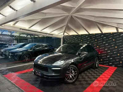 Gebraucht Porsche Macan 265 PS (194 kW) 2022 Grau SUV