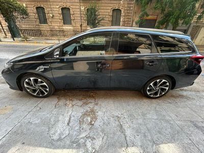 Toyota Auris Touring Sports
