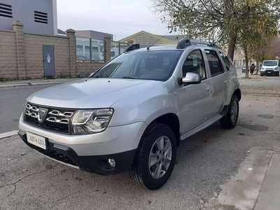 Usata Dacia Duster Lauréate 110 CV (80 kW) 2016 Argento Station wagon