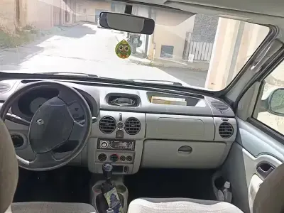 Usata Renault Kangoo 82 CV (60 kW) 2003 Grigio Monovolume