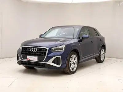 Begagnad Audi Q2 S-Line 150 HK (110 kW) 2025 Blå SUV