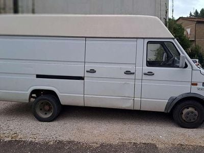 Usata Iveco Daily 103 CV (75 kW) 1990 Bianco Furgone