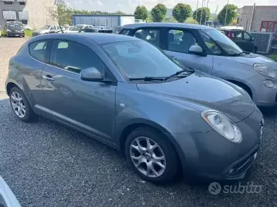 Gebraucht Alfa Romeo MiTo Distinctive 120 PS (88 kW) 2010 Grau Kleinwagen