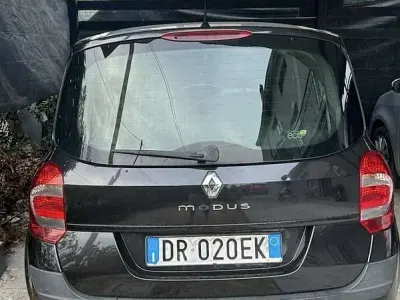Usata Renault Grand Modus 68 CV (50 kW) 2008 Nero Monovolume