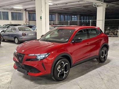 Nuova Alfa Romeo Junior 136 CV (100 kW) 2026 Rosso brera (136) SUV