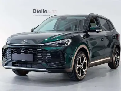 Nuova MG ZS Comfort 116 CV (85 kW) 2026 British green metallizzato SUV