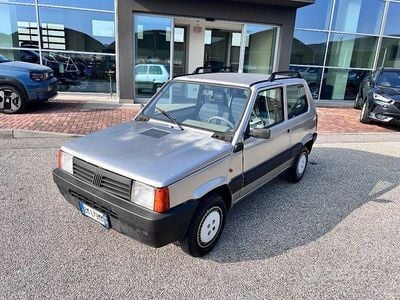 Usata Fiat Panda 39 CV (28 kW) 2000 Argento Utilitaria