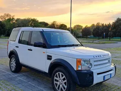 Usata Land Rover Discovery 3 SE 190 CV (139 kW) 2008 Bianco SUV