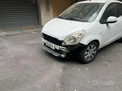 Usata Suzuki Splash 86 CV (63 kW) 2010 Bianco Utilitaria