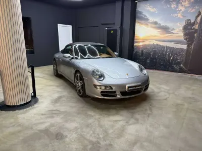 Usata Porsche 911 Carrera S Cabriolet 355 CV (261 kW) 2007 Argento Cabrio
