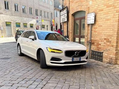 Usata Volvo V90 Kinetic 190 CV (139 kW) 2017 Bianco Station wagon