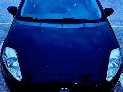 Usata Fiat Grande Punto 75 CV (55 kW) 2007 Nero Utilitaria