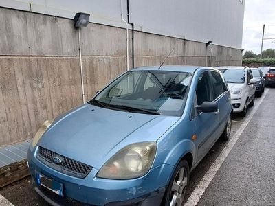 Usado Ford Fiesta 75 HP (55 kW) 2006 Citadino