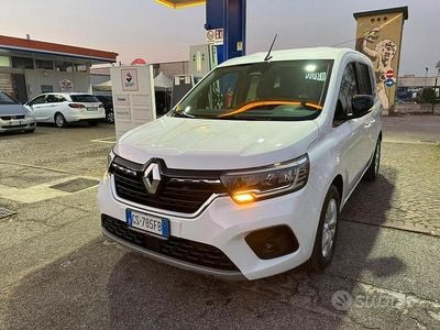 Usata Renault Kangoo Equilibre 95 CV (69 kW) 2024 Bianco Berlina