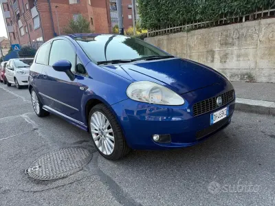 Usata Fiat Grande Punto 95 CV (69 kW) 2007 Utilitaria