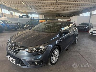 Usata Renault Mégane IV 110 CV (80 kW) 2018 Grigio Berlina