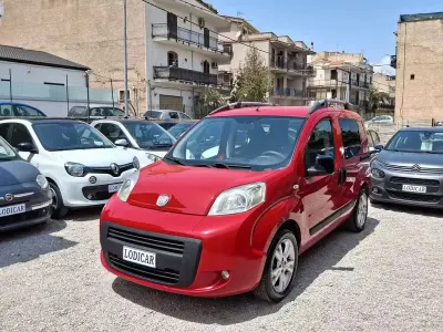 Usata Fiat Qubo Dynamic 75 CV (55 kW) 2012 Rosso Monovolume