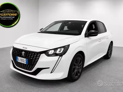 Occasion Peugeot 208 Allure 101 PK (74 kW) 2022 Wit Hatchback