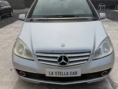 Usata Mercedes A180 Edition 109 CV (80 kW) 2009 Grigio Berlina