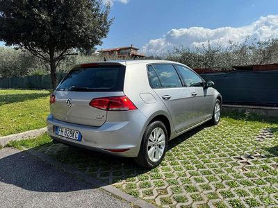 Usata VW Golf VII Comfortline 110 CV (80 kW) 2017 Grigio Berlina