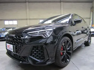 Usata Audi RS Q3 Sportback Ambiente 400 CV (294 kW) 2024 Nero metallizzato SUV
