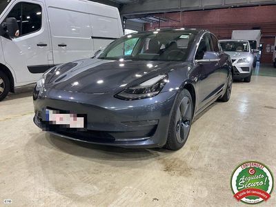 Grigio Usata 2019 Tesla Model 3 Berlina | 23.950 € (Buon prezzo)
