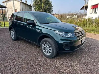 Usata Land Rover Discovery Sport Pure 150 CV (110 kW) 2015 Verde SUV