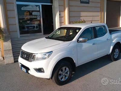 Usata Nissan Navara 177 CV (130 kW) 2017 Bianco Pick-up