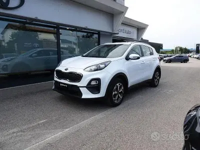 Usata Kia Sportage Style 132 CV (97 kW) 2021 Bianco SUV