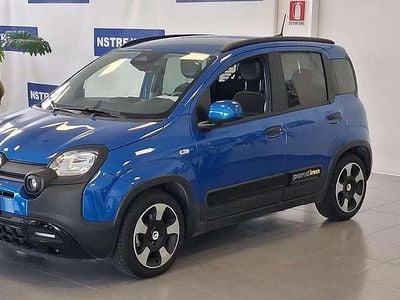 Usata Fiat Panda Cross Cross 69 CV (50 kW) 2025 Blu/azzurro Utilitaria