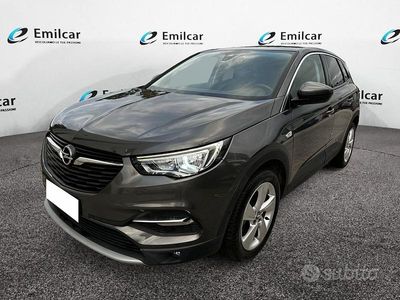 Usata Opel Grandland X Ultimate 131 CV (96 kW) 2019 Grigio scuro SUV
