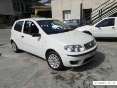 usata Fiat Punto 2ª serie 1.2i cat 3 porte