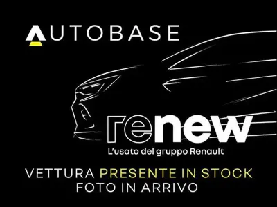 Usata Renault Captur Engineered 143 CV (105 kW) 2023 Grigio scuro SUV