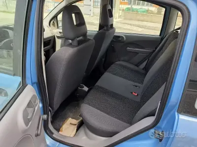 Usata Fiat Panda 54 CV (39 kW) 2005 Utilitaria