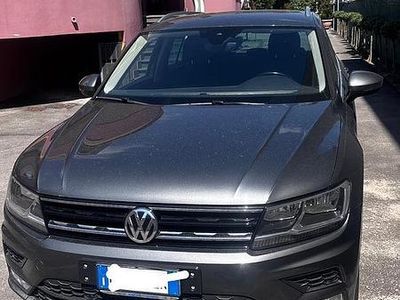 Usata VW Tiguan Business 116 CV (85 kW) 2016 Grigio SUV