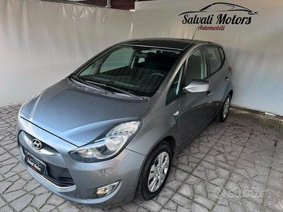 Usata Hyundai ix20 Comfort 90 CV (66 kW) 2014 Grigio Utilitaria