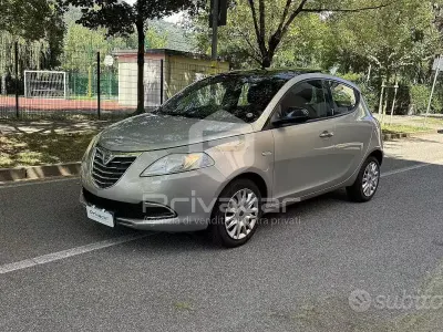 Usata Lancia Ypsilon S 69 CV (50 kW) 2012 Giallo Utilitaria