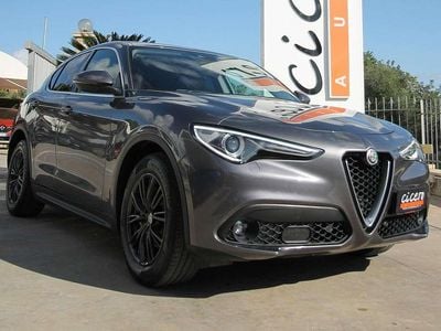 Usata Alfa Romeo Stelvio Super 180 CV (132 kW) 2018 Grigio SUV