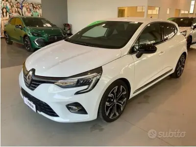Usata Renault Clio V Intens 90 CV (66 kW) 2023 Bianco Berlina