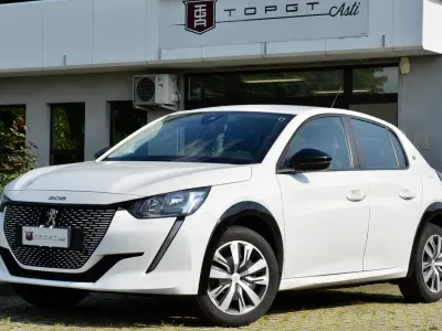 Käytetty Peugeot e-208