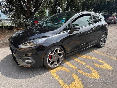 Begagnad Ford Fiesta ST 200 HK (147 kW) 2020 Svart Halvkombi
