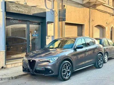 Usata Alfa Romeo Stelvio Executive 210 CV (154 kW) 2018 Grigio SUV
