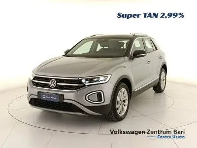 Usata VW T-Roc Style 116 CV (85 kW) 2025 Argento SUV