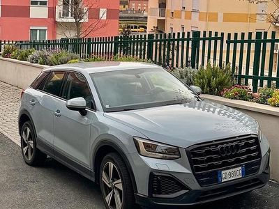 Usado Audi Q2 Admired 150 CV (110 kW) 2021 Gris SUV